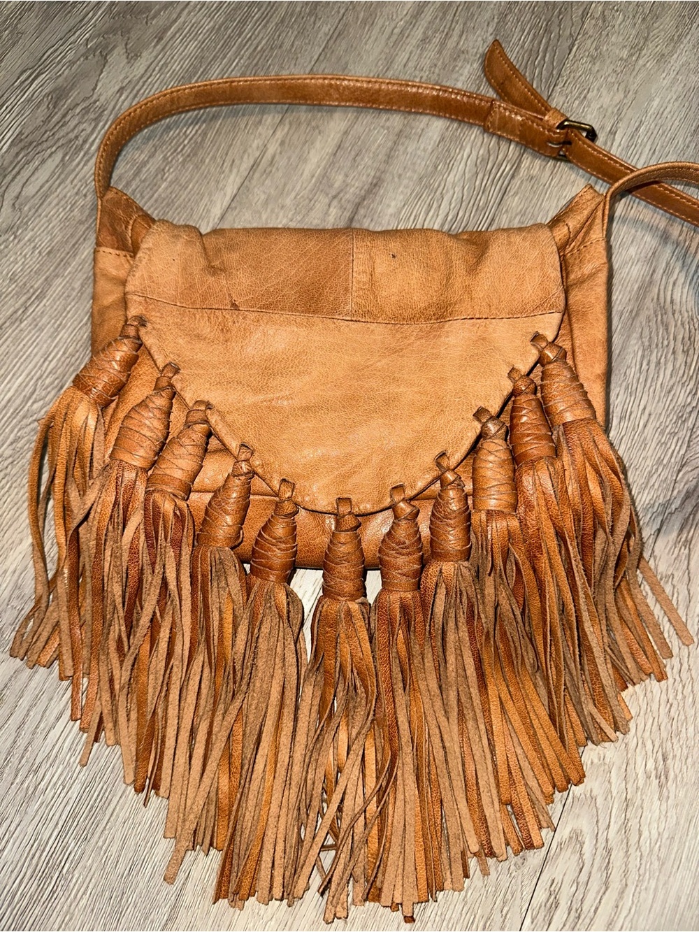 Day & Mood Lee Caramel Tan Knotted Fringe Leather Crossbody Bag Purse